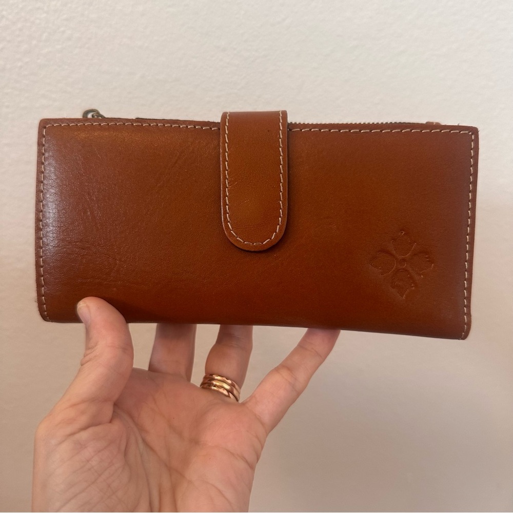 Patricia Nash Tan Leather Women's Wallet